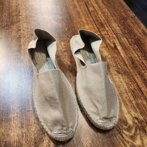 Cream espadrille flats